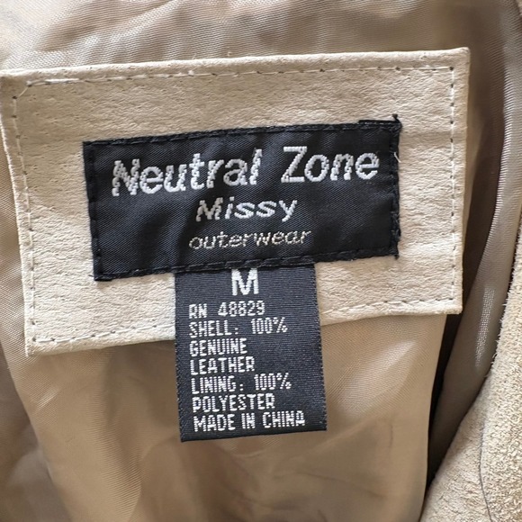 Y2K Neutral Zone Suede Leather Jacket Womens M Tie Belt Beige Utility Neutral - Picture 5 of 16